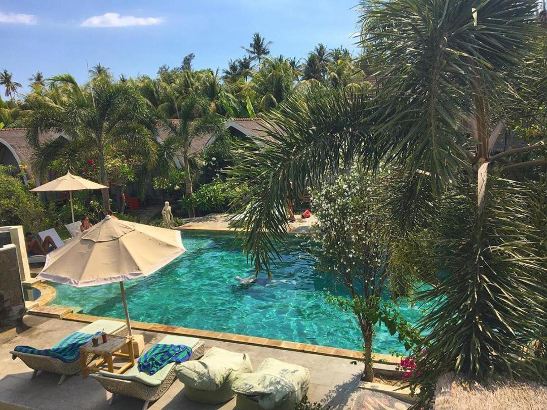 Puri Air Beach Resort & Spa Gili Air Buitenkant foto
