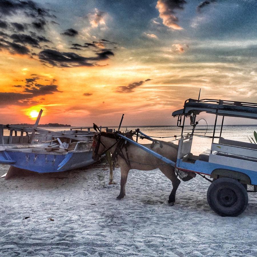 Puri Air Beach Resort & Spa Gili Air Buitenkant foto